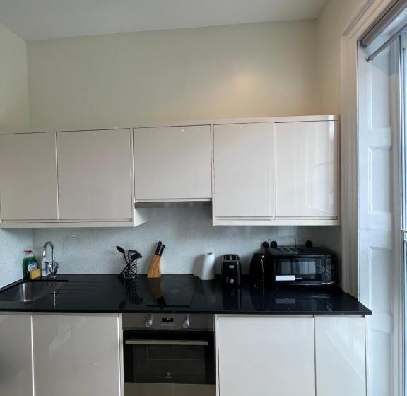 Gloucester Place   Baker Street