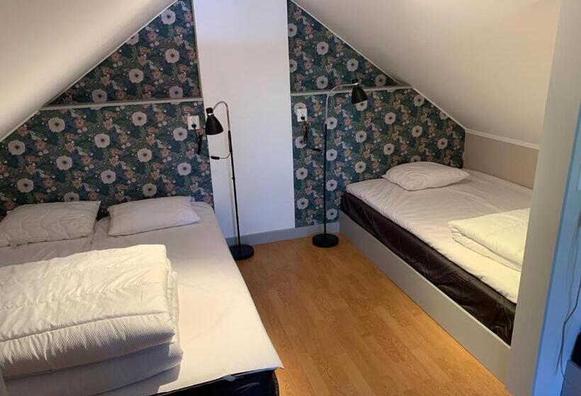 فندق Ingebo Hagar Bondgårdsboende