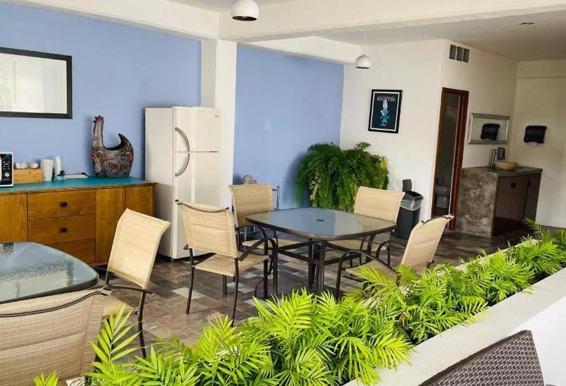 Отель Boutique Ixaya