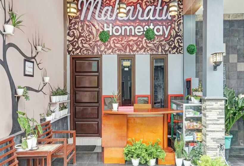 Отель Reddoorz At Jalan Dieng 3