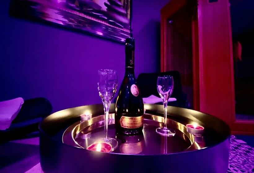 호텔 Suite Avec Jacuzzi Et Sauna Privée