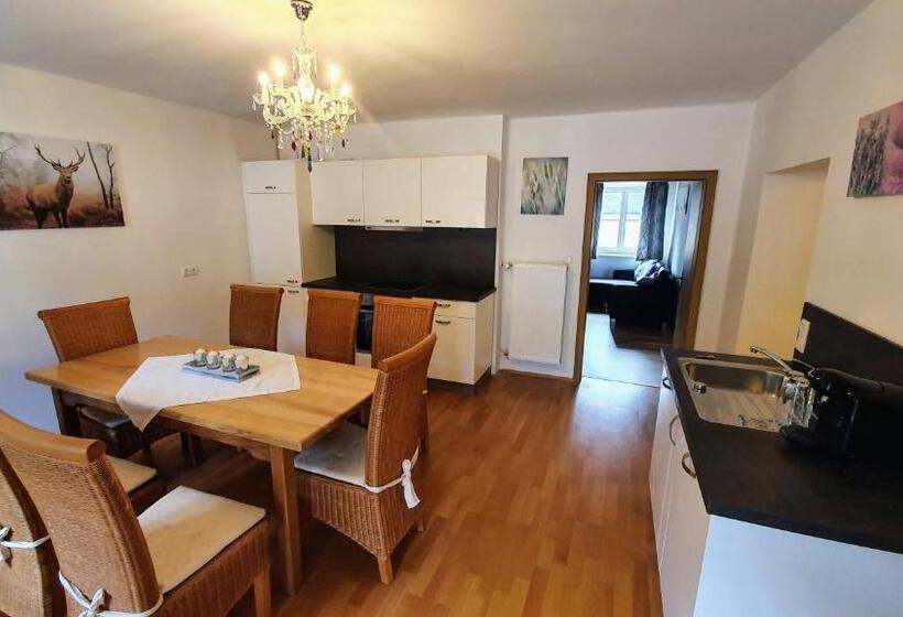 ホテル Wirtshaus Zum Baumbach