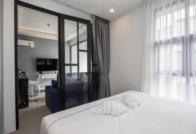 Palmyrah Surin Beach Residence