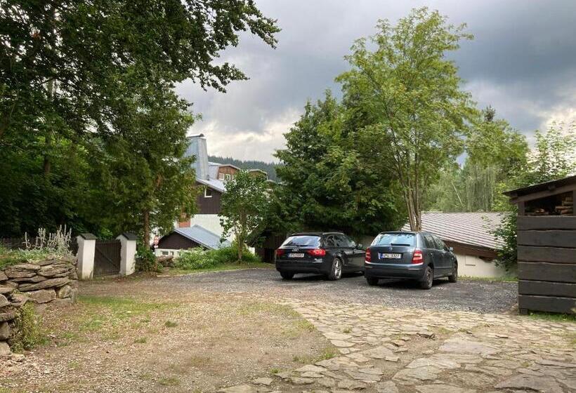 پانسیون Belvederská Chalupa