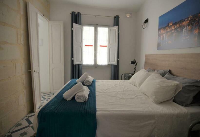 پانسیون Città Cospicua Suites