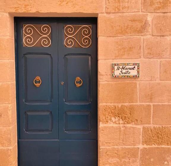 پانسیون Città Cospicua Suites