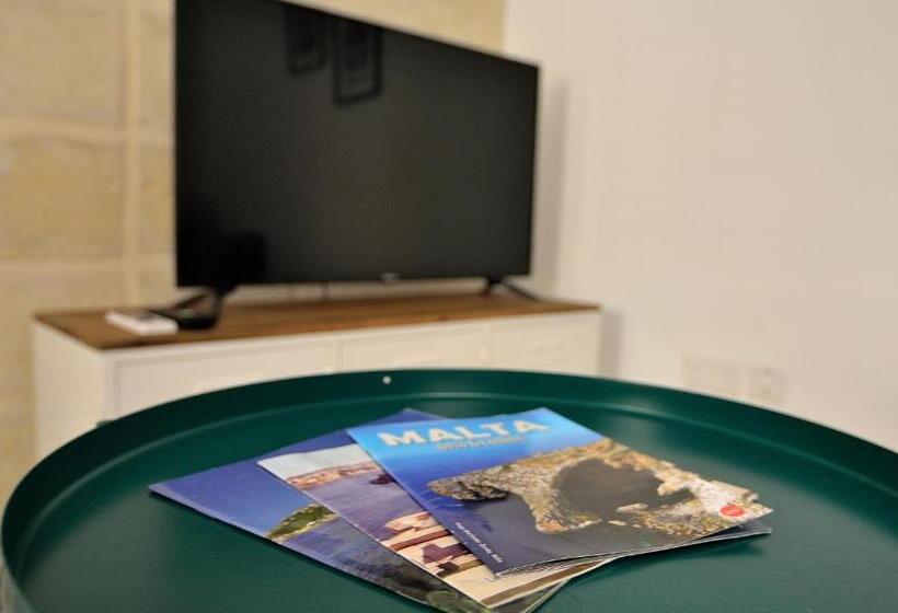 پانسیون Città Cospicua Suites