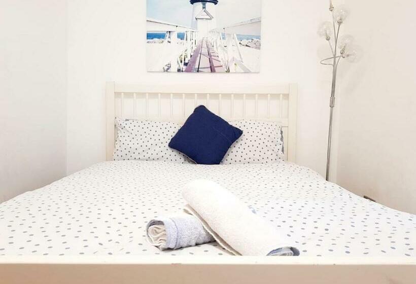 膳宿费 Commercial City Rooms