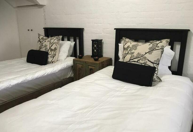 פנסיון Hilton Bella Vista