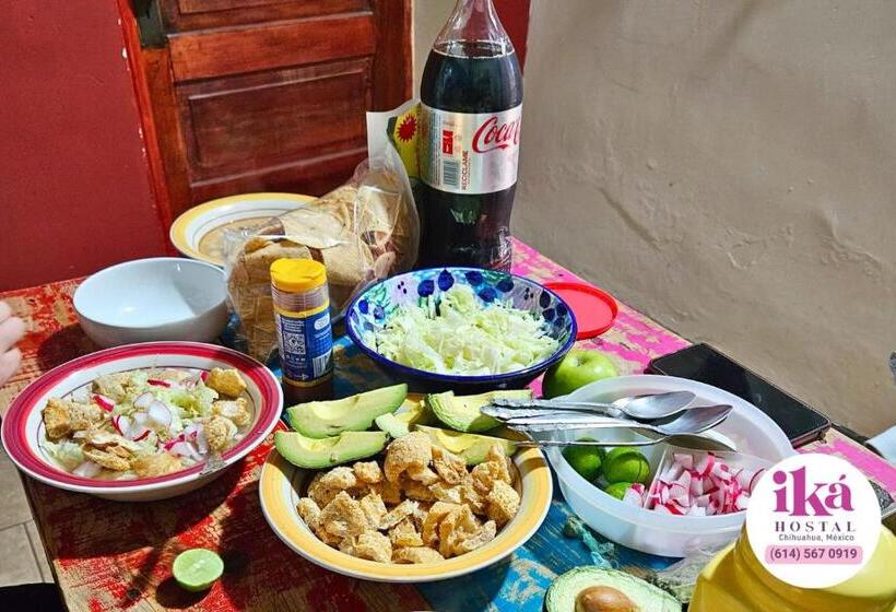 پانسیون Hostal Iká