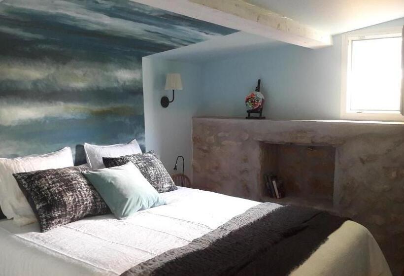 ペンション La Grenotte Au Castellet