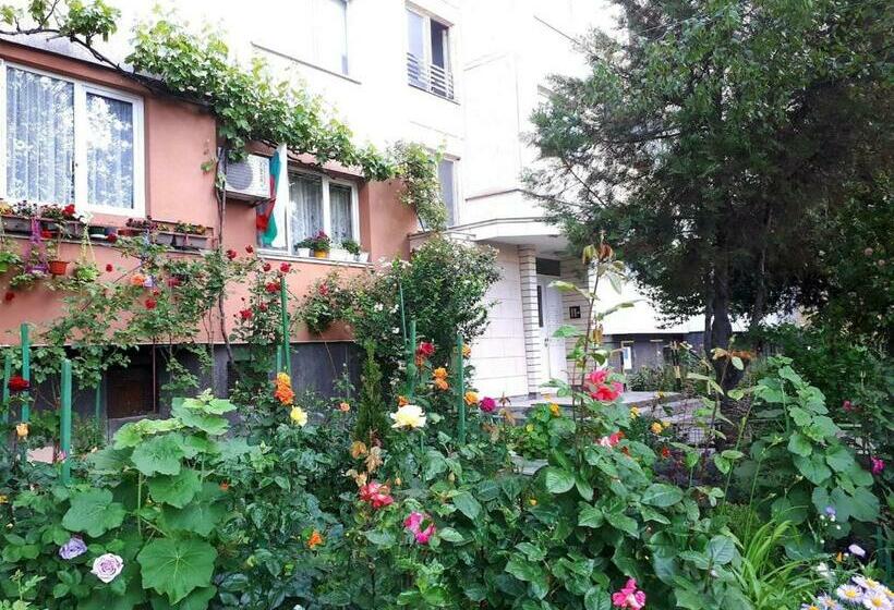 פנסיון New York  Guest Room Near The Airport, Transport Possibility