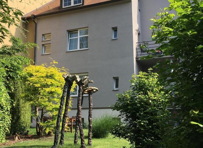 펜션 Penzion Leticia