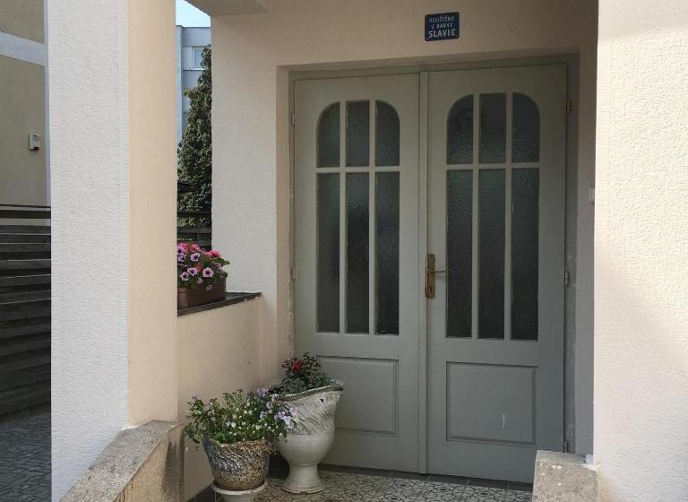 펜션 Penzion Leticia