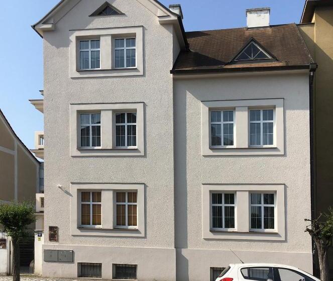 펜션 Penzion Leticia