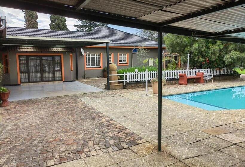 펜션 Sibahlenomhlambi Guesthouse