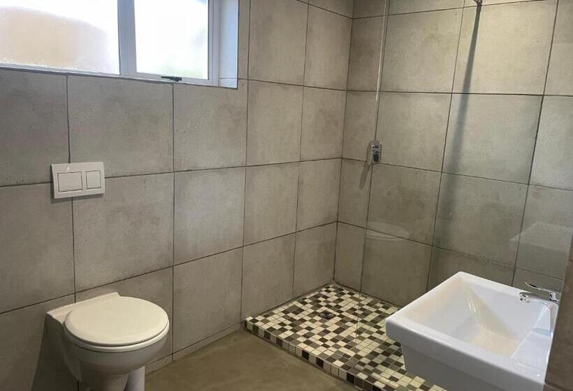 膳宿费 The Door Rsa Fifty Four