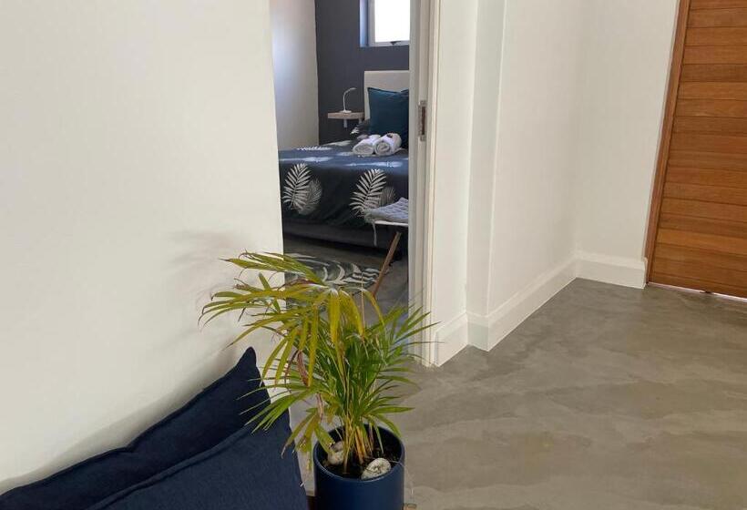 膳宿费 The Door Rsa Fifty Four