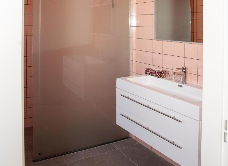 פנסיון The Farmer S Daughter