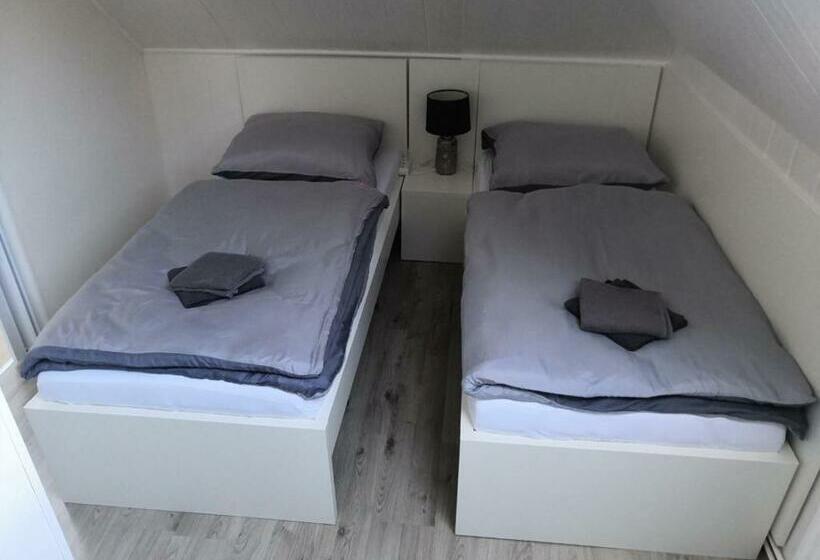 膳宿费 Penzion Ubytování U Parku S Parkovištěm