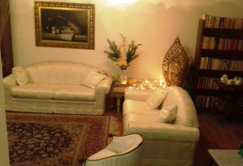 بنسيون Villa Chanel