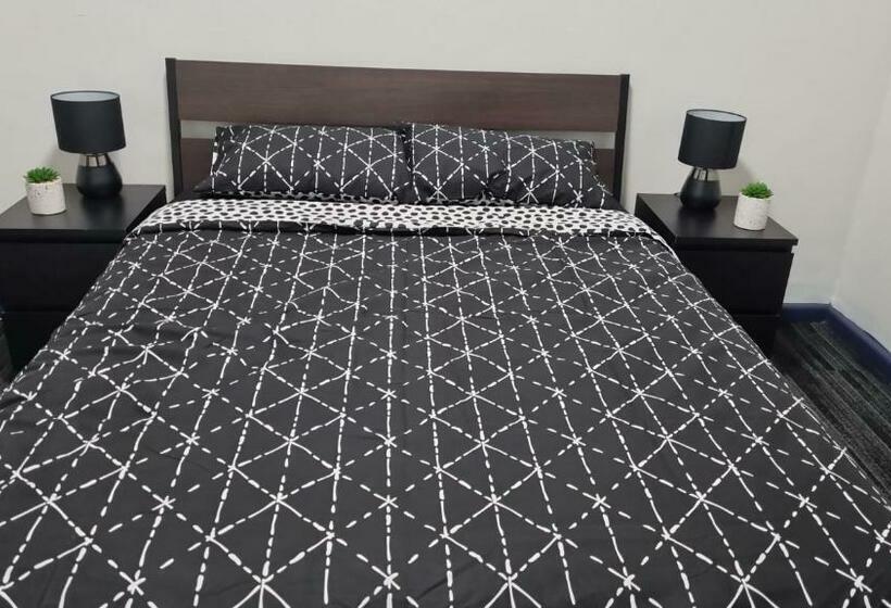 Queen Victoria Hostel