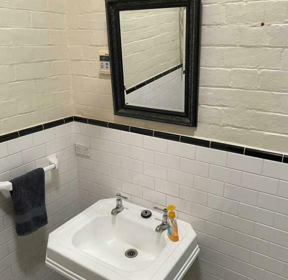 Yass Central Bed & Breakfast