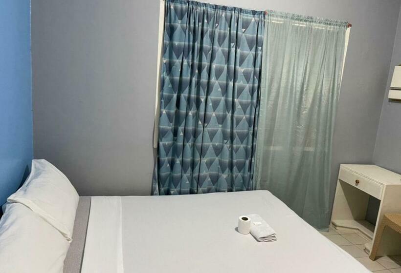 هاستل Dapitan Travellers Inn