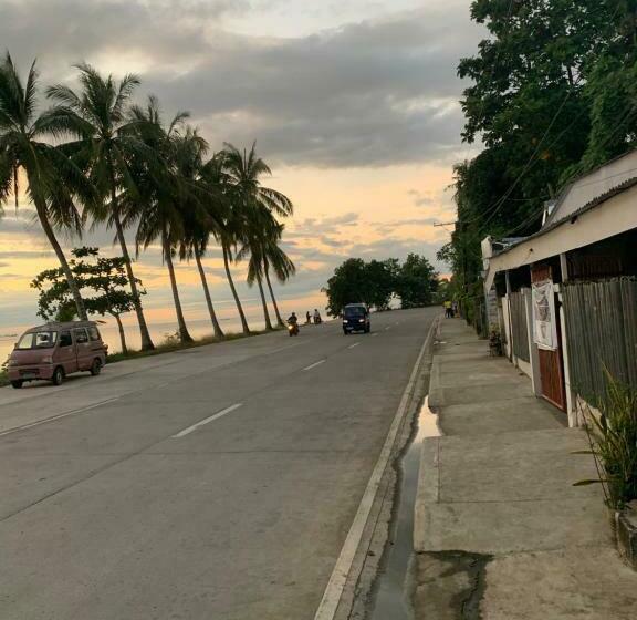 هاستل Dapitan Travellers Inn