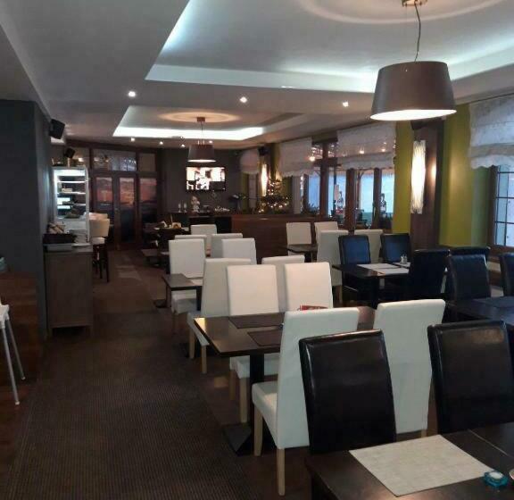 Apartment House Kamzík 9