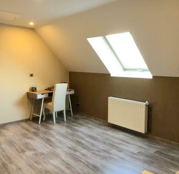 ベッドアンドブレックファースト Au Lavoir Du Serein La Billaude Et La Langouette