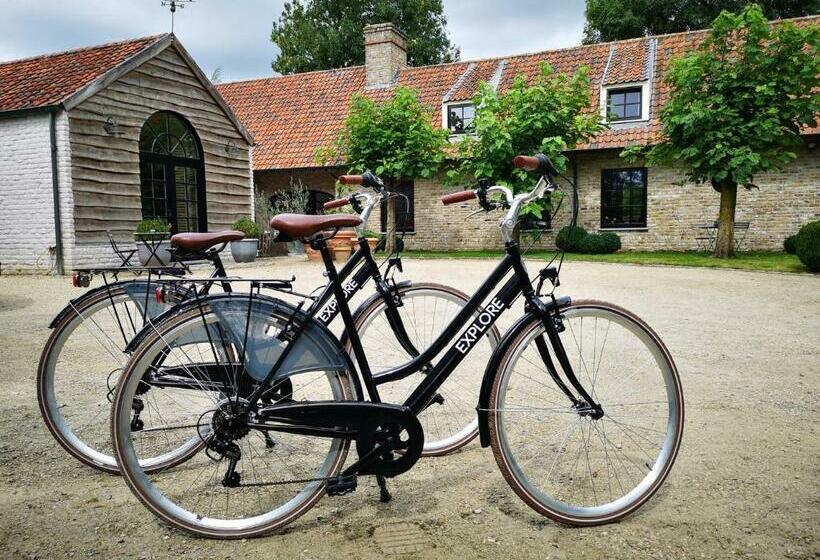 住宿加早餐  Casa Leone Near Bruges With Jacuzzi & Parking