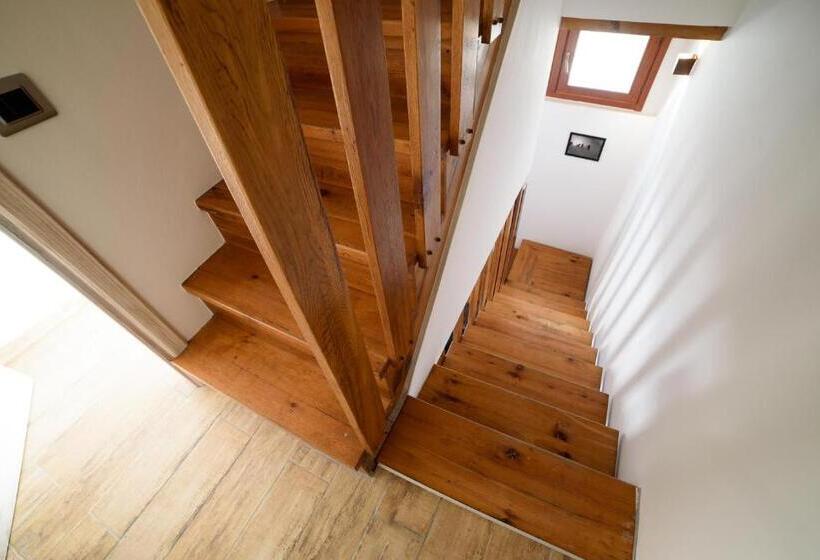 مبيت وإفطار Forese House