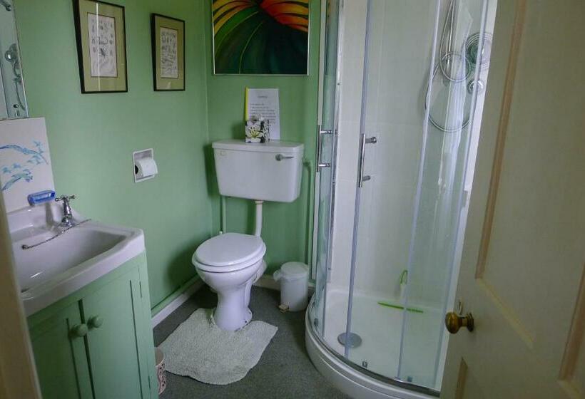 مبيت وإفطار Garwood House