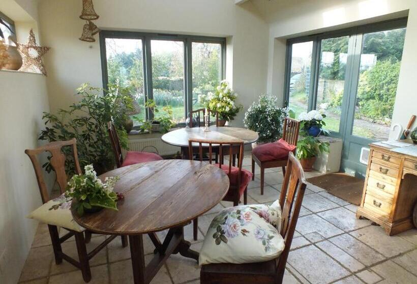 Bed and Breakfast Herb Cottage