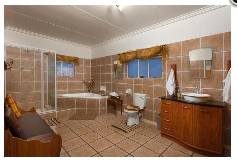 צימר Hillside Guest House