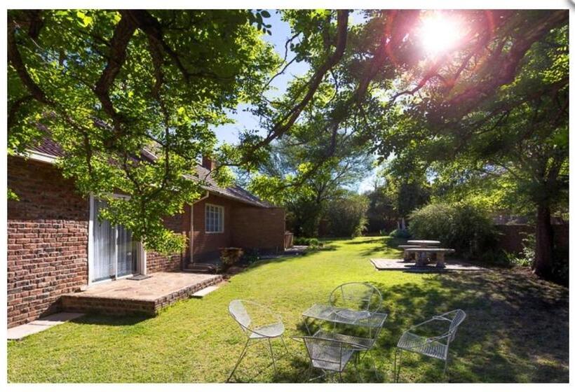 צימר Hillside Guest House