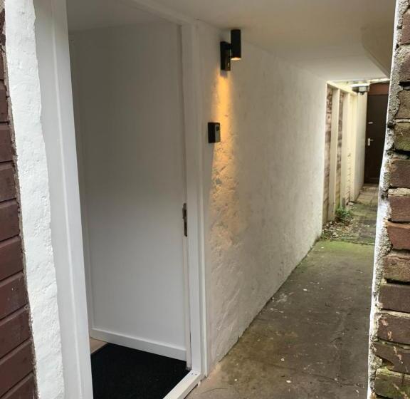 住宿加早餐  Tiny House Lindenhouse