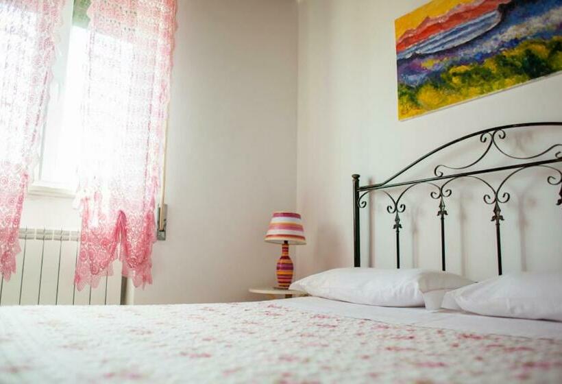 مبيت وإفطار Villa Marida