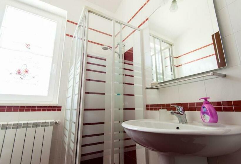 مبيت وإفطار Villa Marida