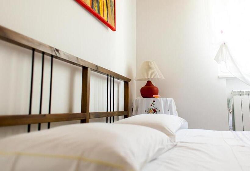 مبيت وإفطار Villa Marida