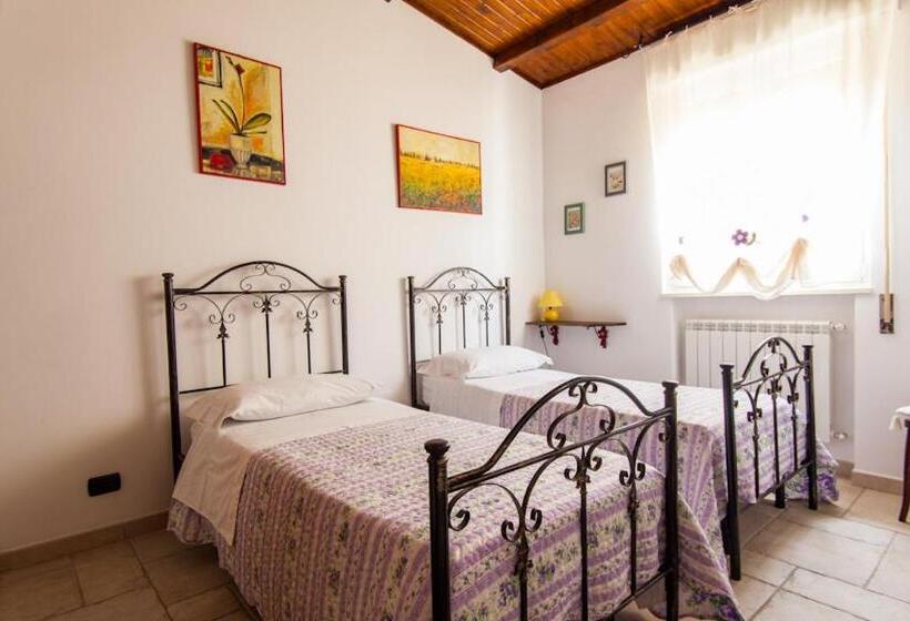 مبيت وإفطار Villa Marida