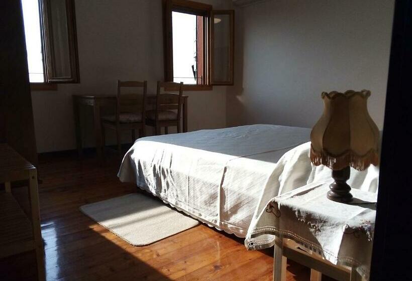 בית מלון כפרי Cortezecchina