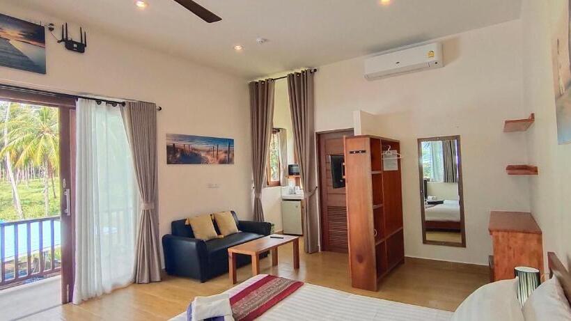 בית מלון כפרי Le Grand Bleu