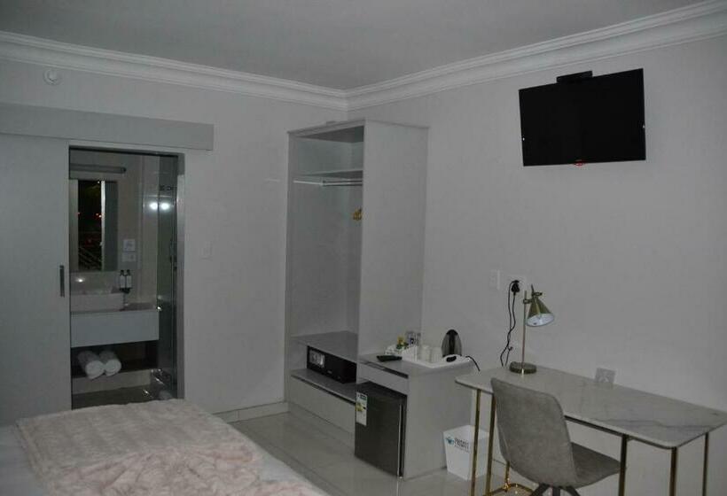 ホテル Prisatt Boutique