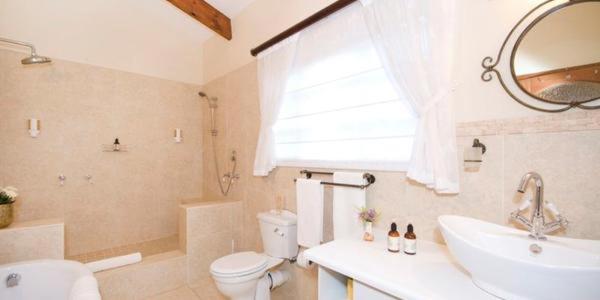 Lupus Den Country House B&b