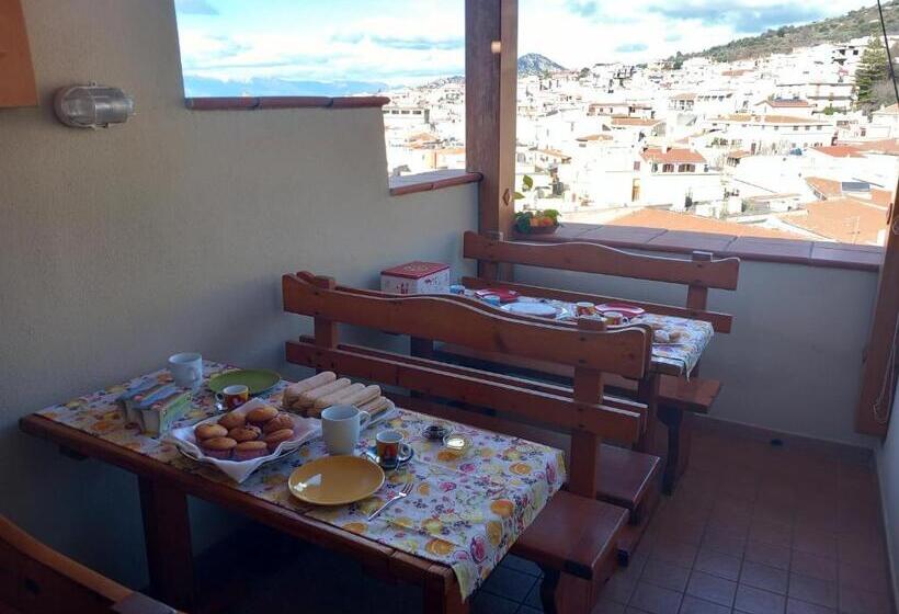 פנסיון Affittacamere Dorgali B&b Da Zietto