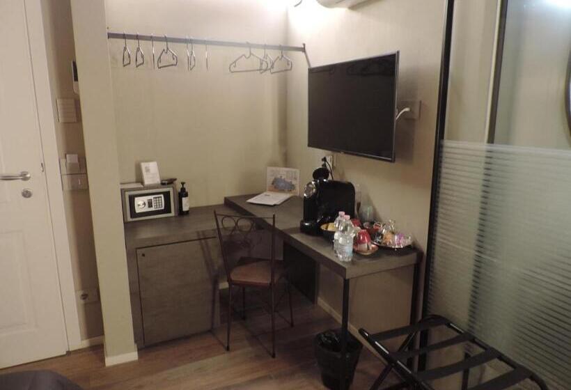 膳宿费 Al Sagraeto