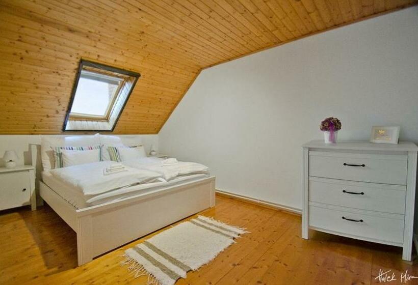 膳宿费 Borászporta  Présház