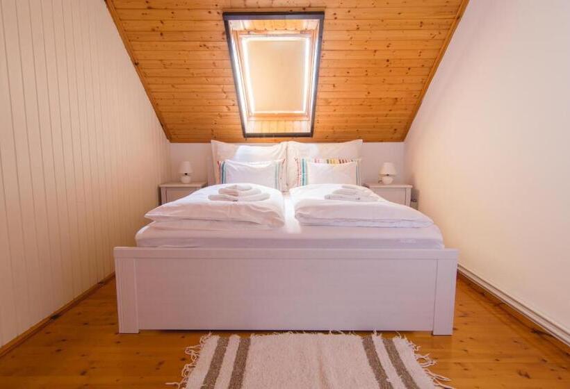 膳宿费 Borászporta  Présház